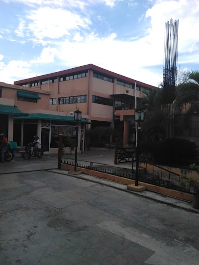 Photos of Plaza Isabel Emilia