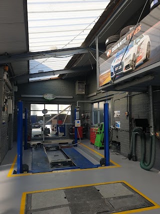 D & M Motors (West Kirby)