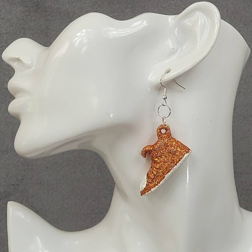 Extra Earrings - Visual