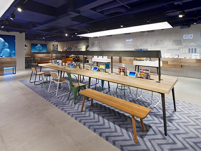 Reviews of O2 Shop London - Tottenham Hale in London - Cell phone store