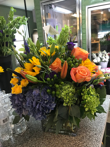 Marlow, McCrystle & Jones Florist - Thumbnail