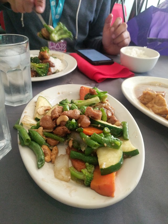 New Harmony Vegetarian Restaurant