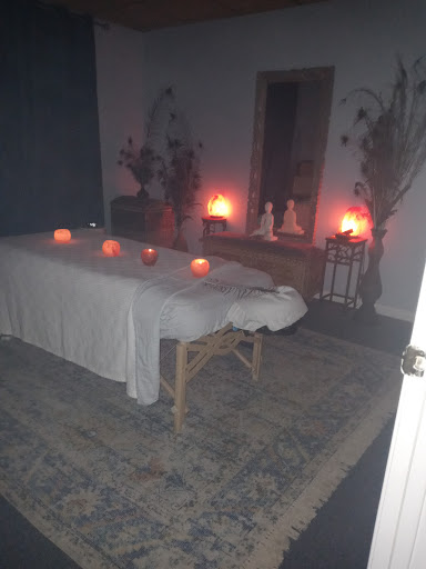 Heaven Meets Earth Massage Inc - Thumbnail