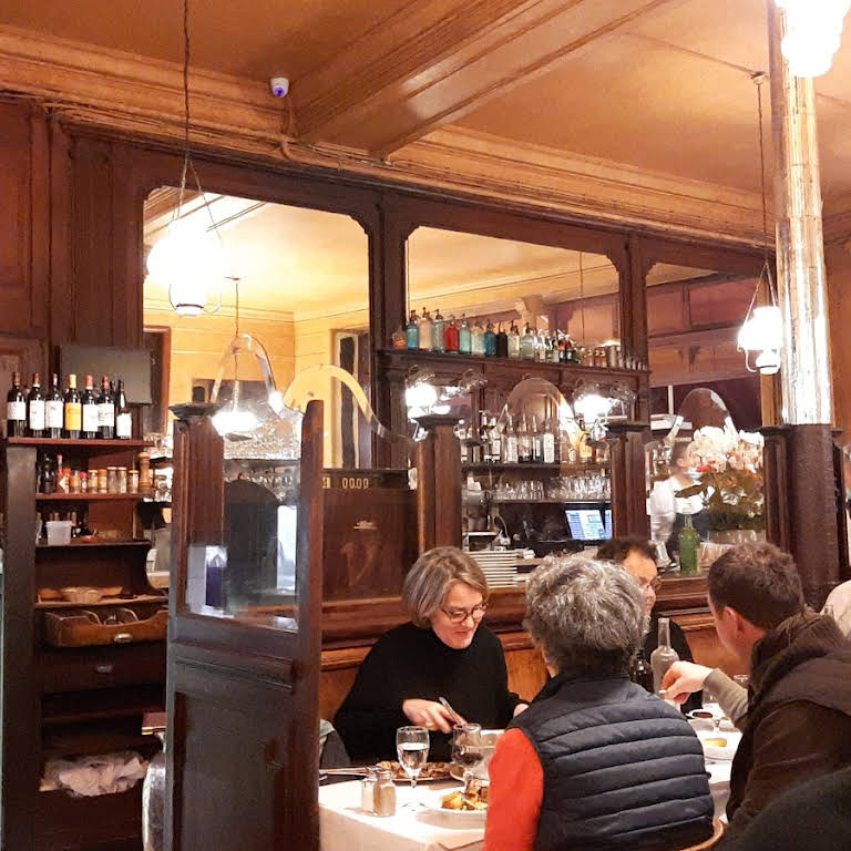 Chez Omar - Algerian and French Brasserie in Paris