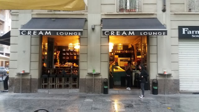 Cream Lounge