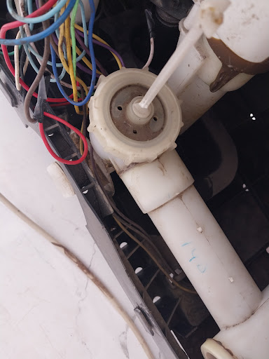 AC ka best service saket delhi fridemfiter enclave saket delhi fridemfiter enclave saket delhi fr… post image