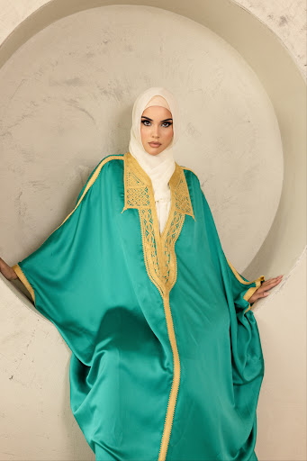 Almotahajiba - Thumbnail