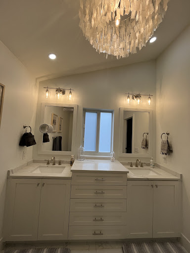UEMIC Contracting - Visual