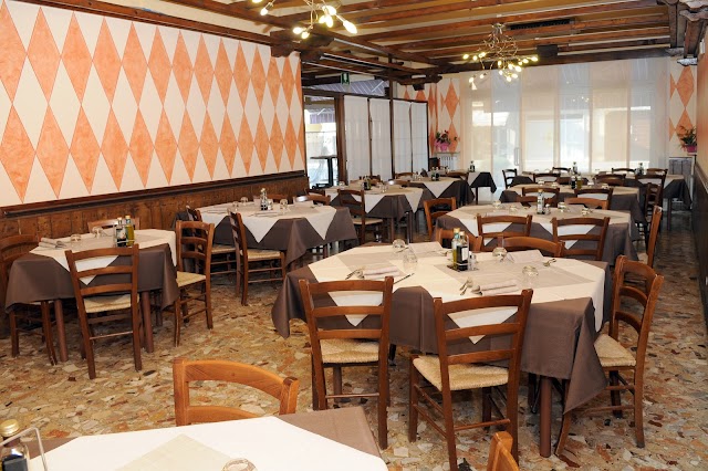Ristorate Pizzeria Rosa