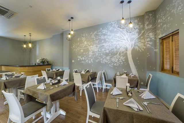 1.Asian Ruby Select Hotel