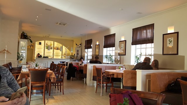 Kistücsök Restaurant