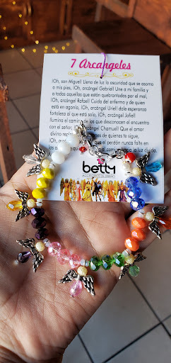 Betty Accesorios De Diseño - Thumbnail
