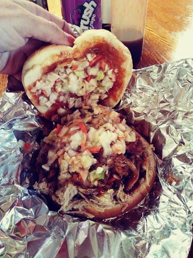 Uncle Henry’s BBQ - Thumbnail