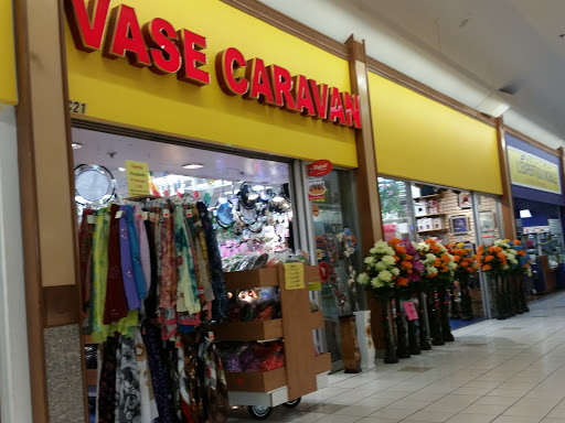VASE CARAVAN - Visual
