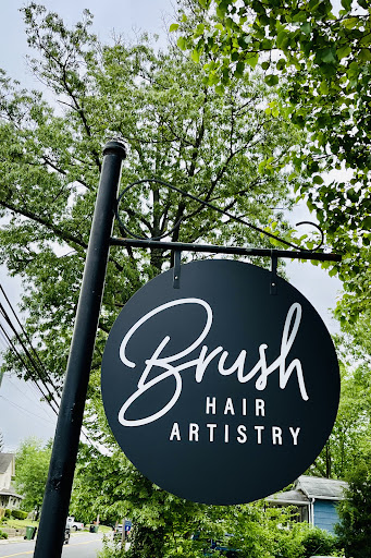 Brush Hair Artistry - Thumbnail