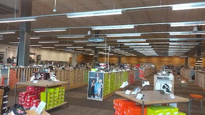 DSW Designer Shoe Warehouse