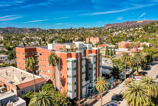 Hollywood Hills Senior Living