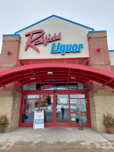 Richfield Liquor Store