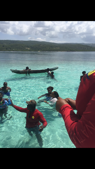 Photos of Anse a Gual&egrave;ts sandbar