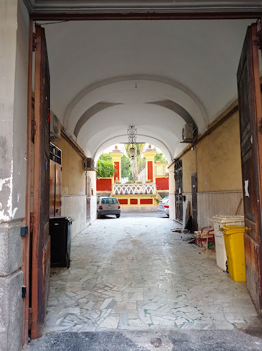 Torre Annunziata Court - Thumbnail