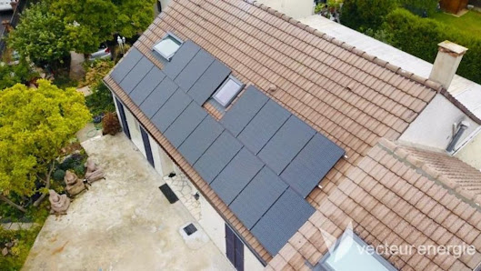 Vecteur Energie pompe à chaleur et panneaux solaires 5 Rue Charles de Gaulle, 94140 Alfortville, France