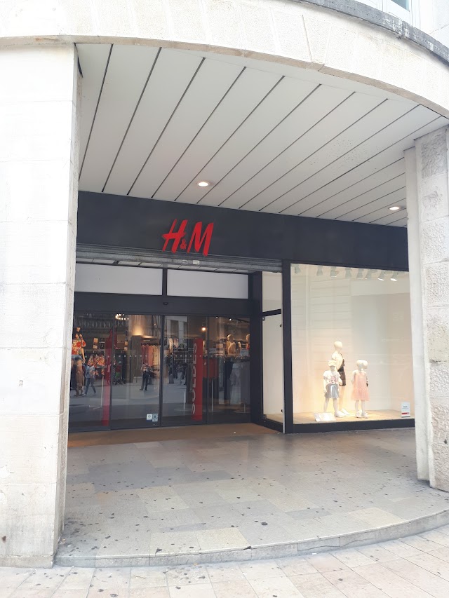 H&M