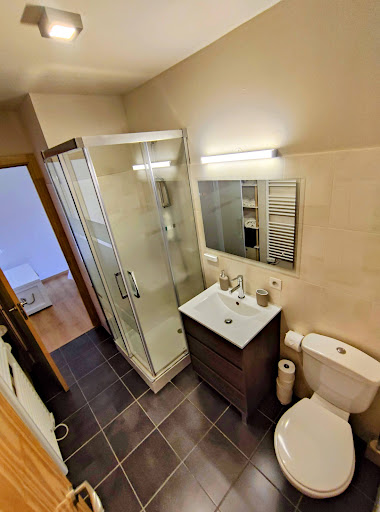 Apartamento La Cerdanya - Ideal Parejas - Vistas al Lago - Thumbnail