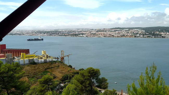 Avaliações doHI Almada – Pousada de Juventude em Almada - Hotel