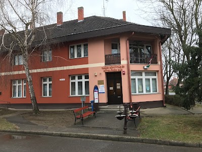 photo of Városi Könyvtár és Művelődési Ház Létavértes