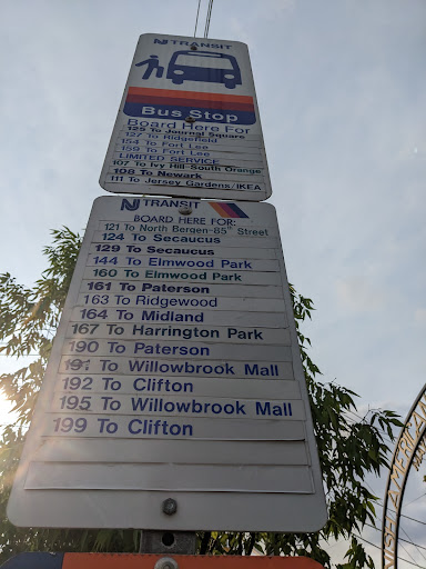 31st St At Palisade Ave - Thumbnail