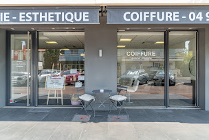 Photo n°4 de LR Coiffure Cannes à Cannes (Salon de coiffure)