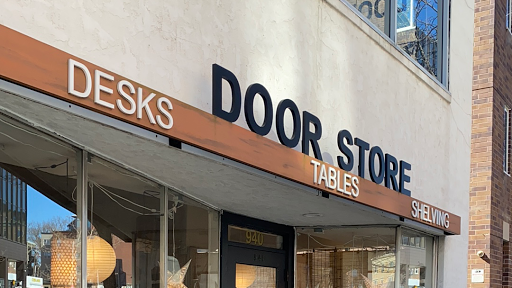 Door Store - Visual