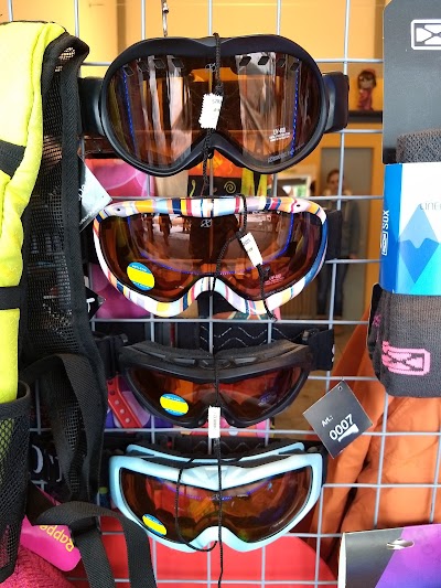 Photos of Cerro Bueno, Alquiler Y Venta De Ropa De Sky
