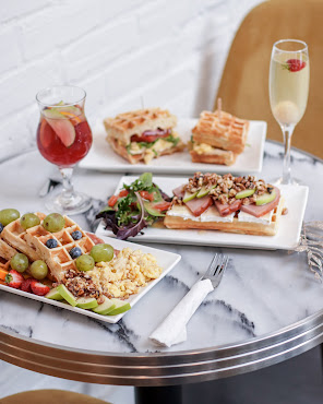 MAISON OFLORE | Restaurant de gaufres à Montréal by null