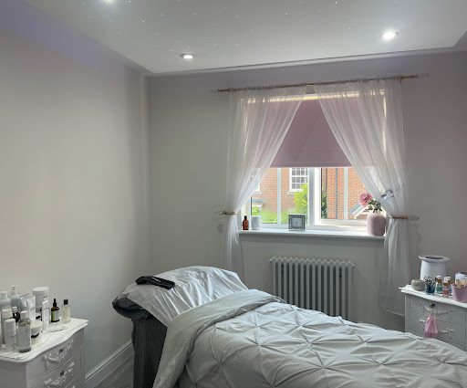 Woburn sands beauty room
