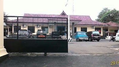 Photos of Polsek Cileungsi