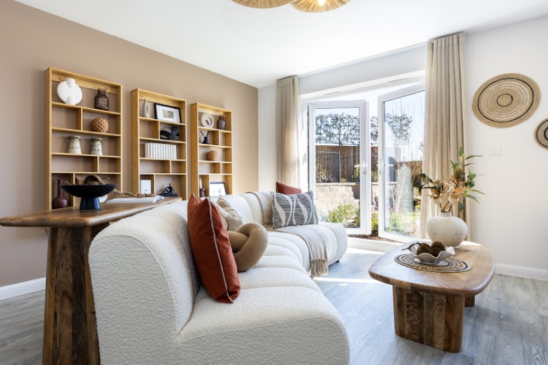 Bovis Homes - Sunnybower Meadow photo 3