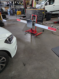 Photo n°3 de LCS 38 à Longechenal (Magasin de pneus)