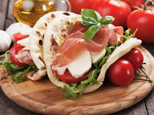 Photo n°37 de Délices Di Pasta à Vincennes (Sandwicherie)