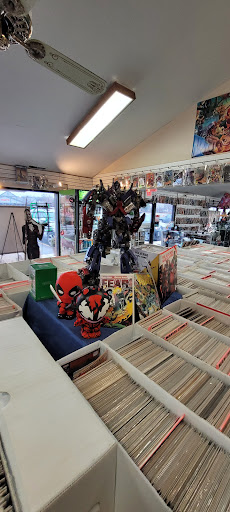 Graham Crackers Comics of Plainfield, IL. - Thumbnail
