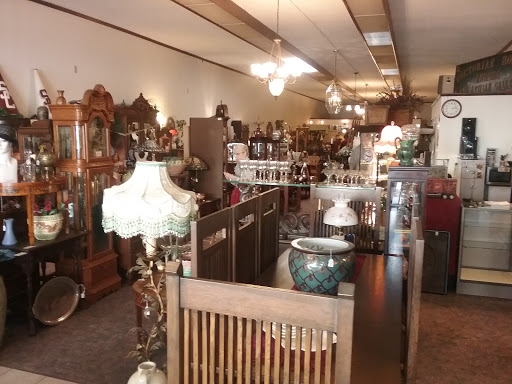 Victorian House Antiques - Thumbnail