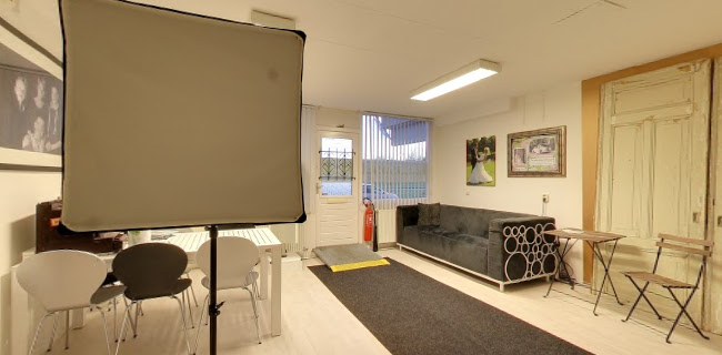 Foto Zunnebeld, Fotoservice Almere, Pasfoto's Almere Fotograaf openingstijden