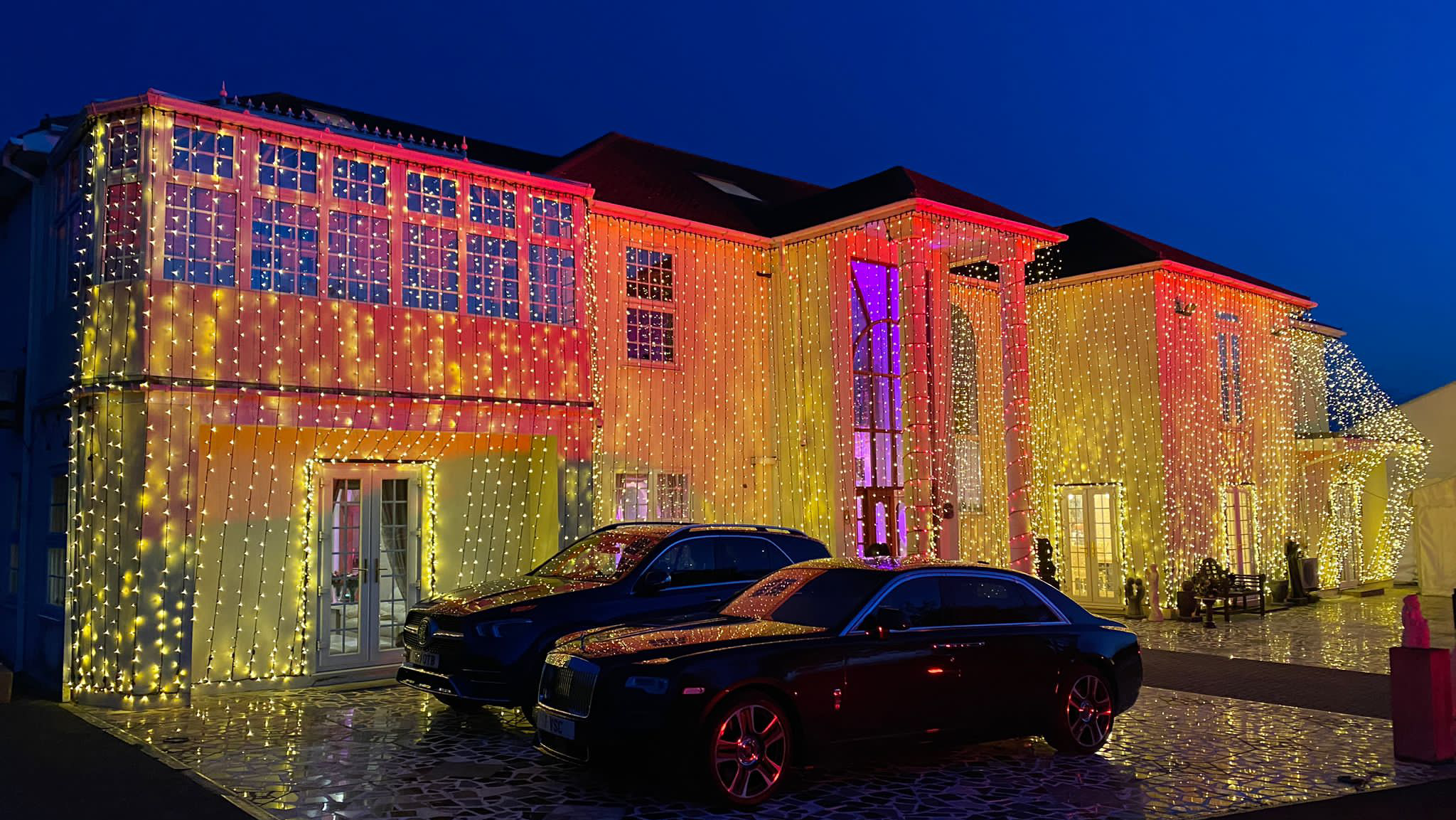 Soundwaveslighting ltd - Wedding Planners - photo 1