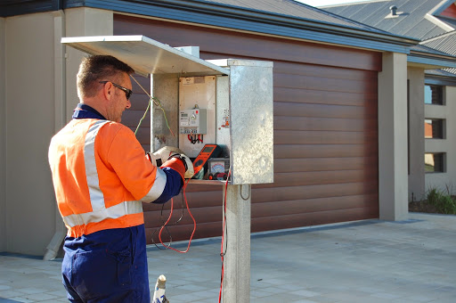 Direct Electrics - Thumbnail