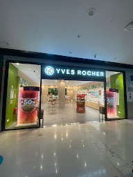 Photo n°3 de Yves Rocher à Cergy (Magasin de cosmétiques)