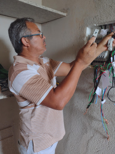 Silas Trajano instalações elétricas