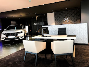 Photo n°16 de DS STORE LORIENT à Caudan (Garage automobile)