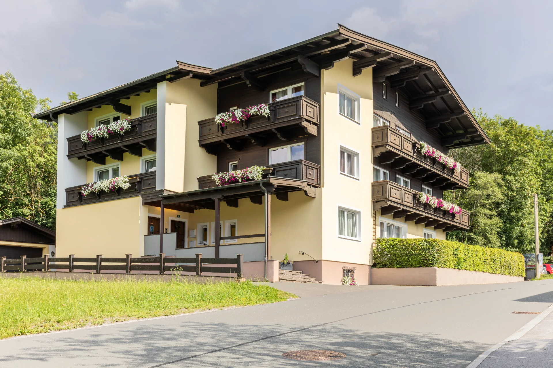 Mountain Fresh. alpine easy stay