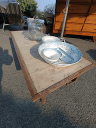 Photo n°21 de Dans les armoires de nos grands-mères - brocanteur à Sainte-Hermine (Magasin d'antiquités)