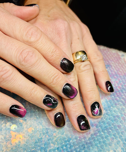 Bombshell Hair Nail Lounge Louisville - Thumbnail